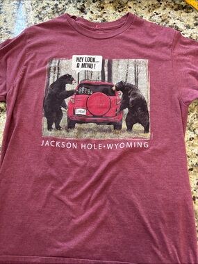 Jackson Hole Wyoming Maroon Graphic Tee with Bear Design